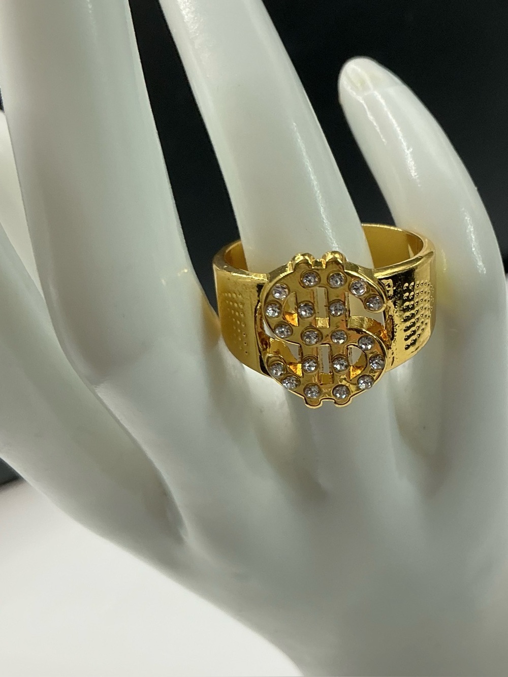 UNISEX GOLDTONE RHINESTONE DOLLAR SIGN THICK RING SIZE 12.5